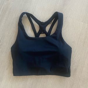Lululemon stash it bra